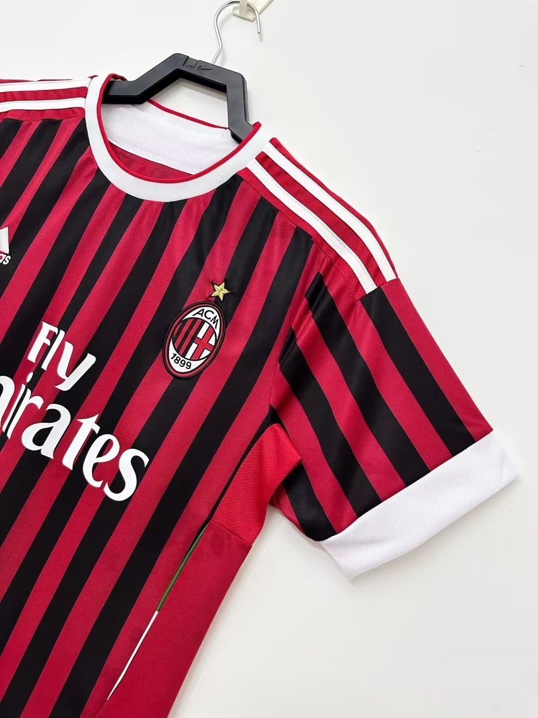 Man's Retro Jersey Milan Team - 2011/12