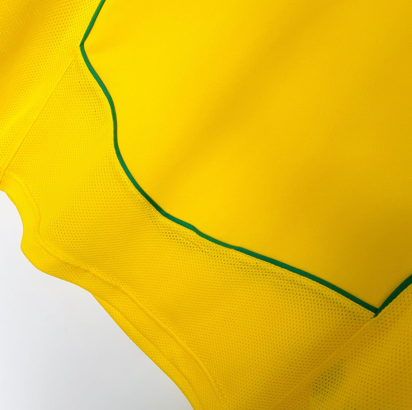 Long Sleeve Retro Brazil National Team 2004/2005