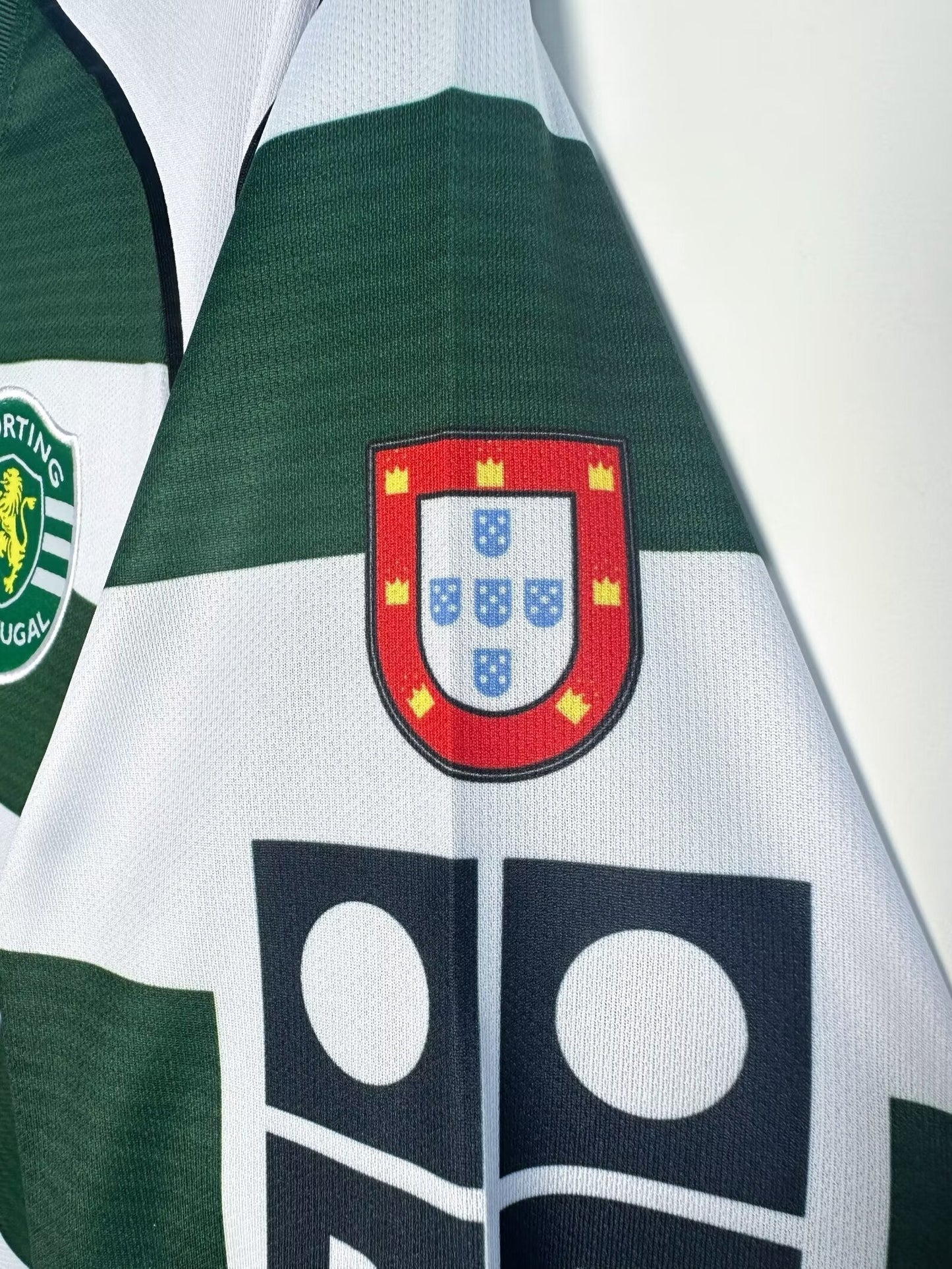 Man's Retro Long Sleeve Lisboa Team Home - 2001/03