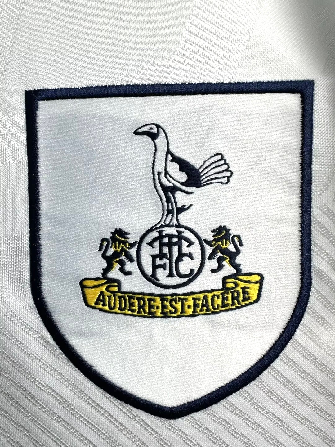 Man's Retro Jersey Tottenham Team Home - 1993/95