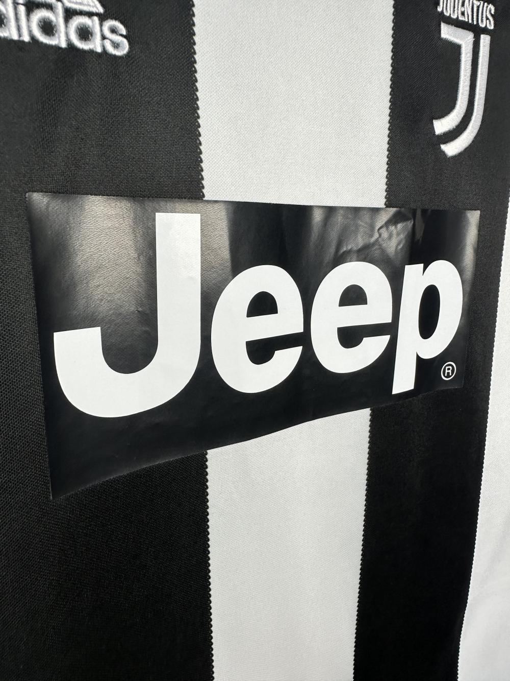 Man's Retro Jersey Juventus Team Home - 2018/19
