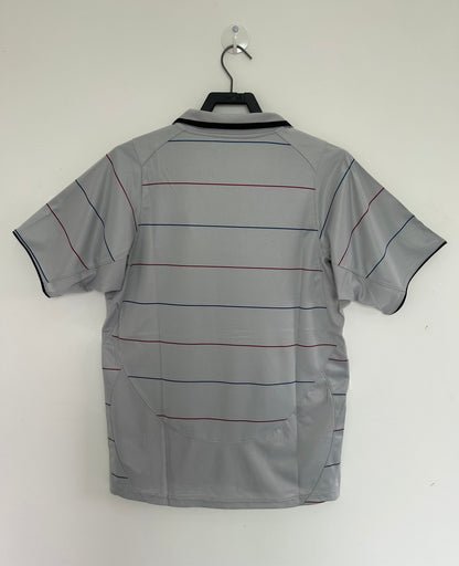 Man's Retro Jersey Barcelona Team - 2003/04