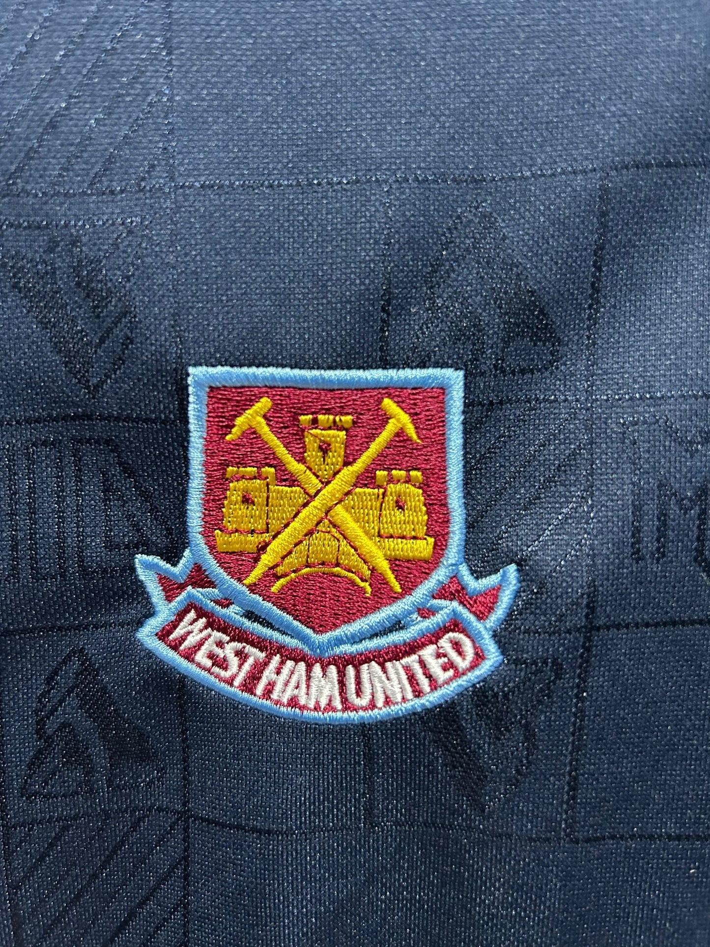 Man's Retro Jersey West Ham Team - 1999