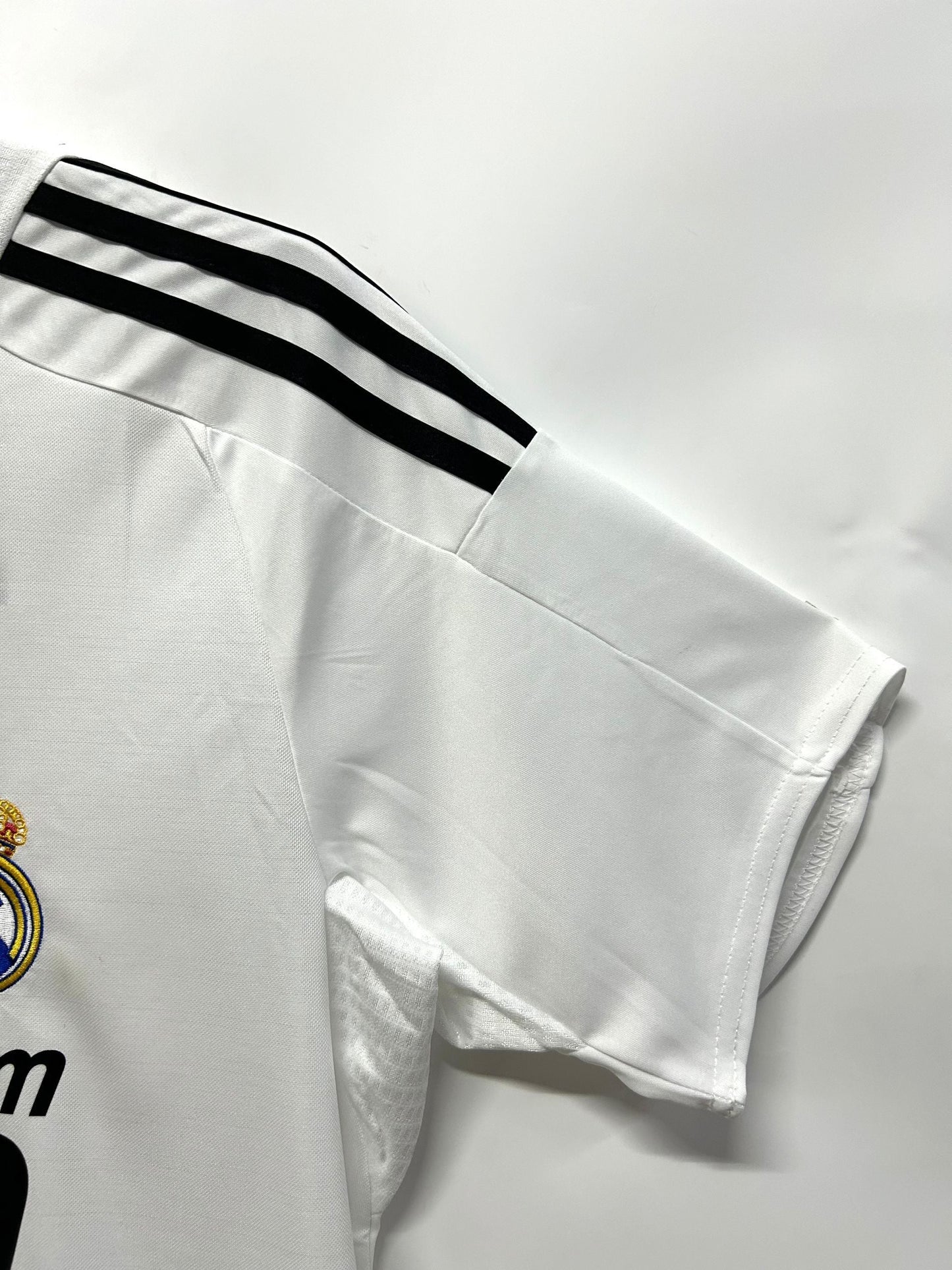 Man's Retro Jersey Real Madrid Team - 2008/2009