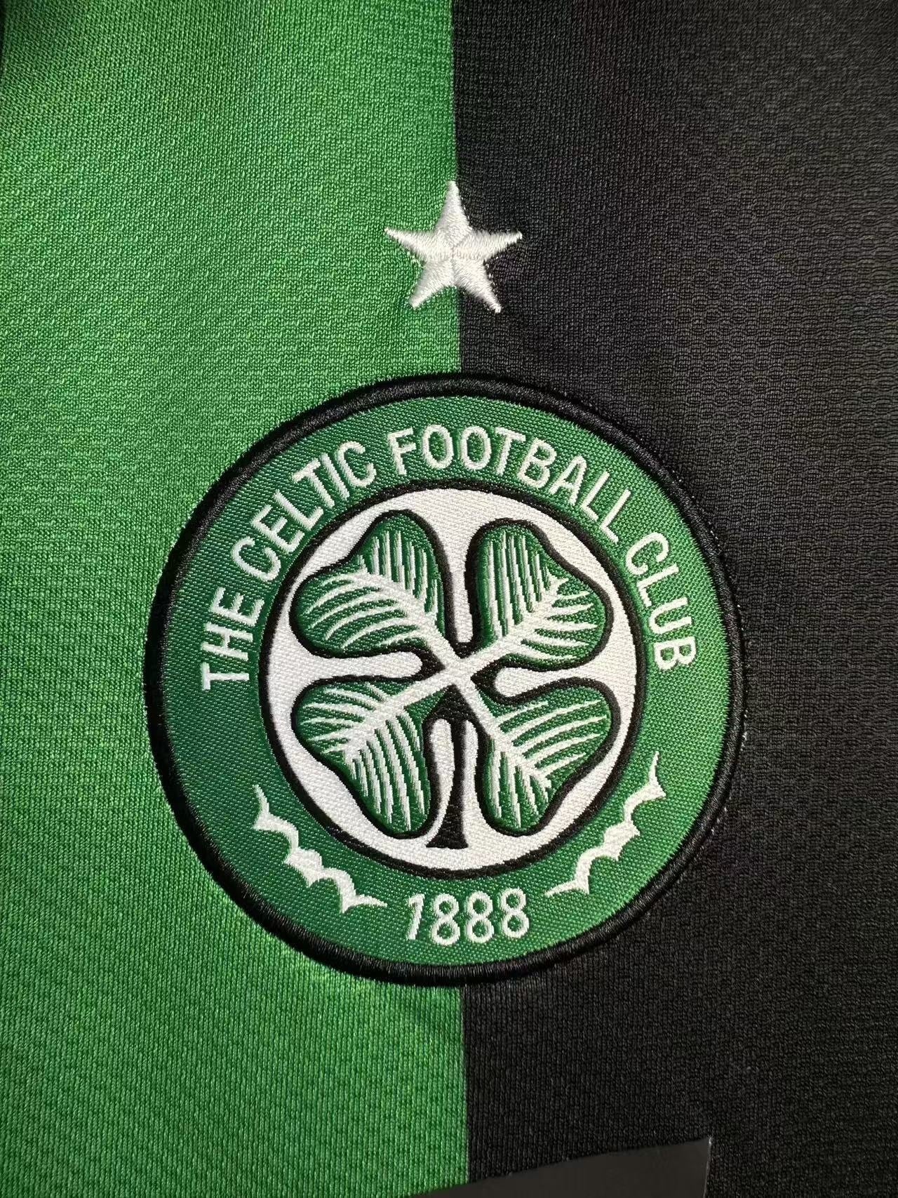 Man's Retro Jersey Celtic Team Away - 2006/07