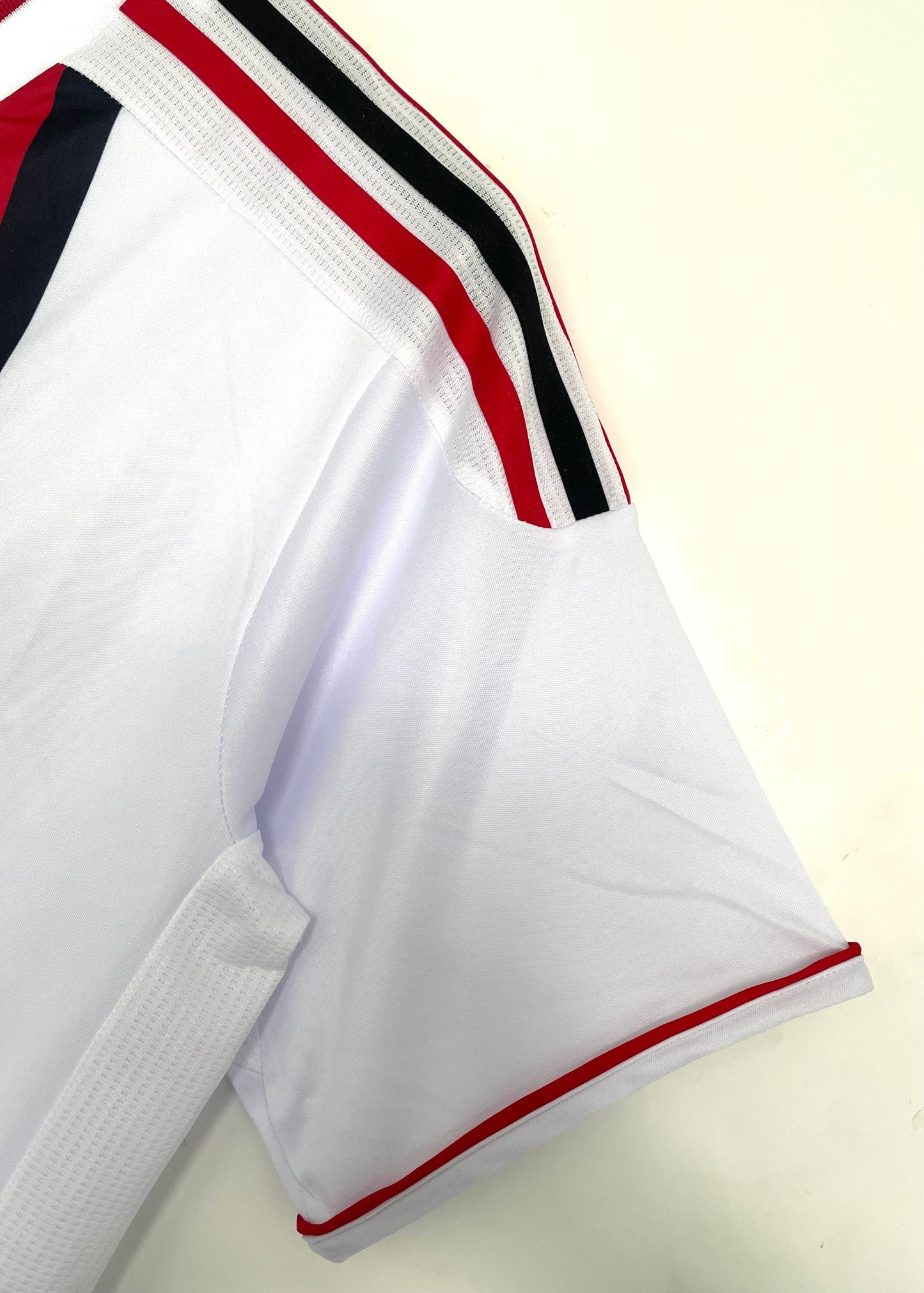 Man's Retro Jersey Milan Team Away- 2011/12