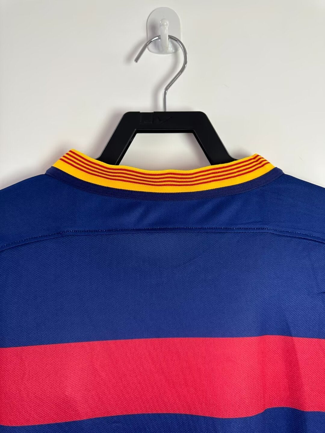 Man's Retro Long Sleeve Barcelona Team 2015/16