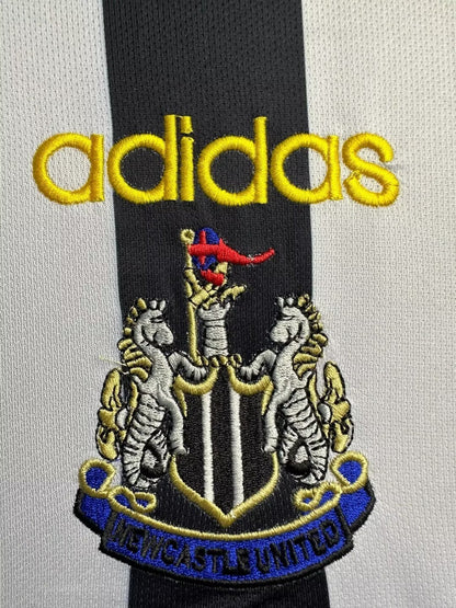 Man's Retro Long Sleeve Newcastle Team - 1997/99