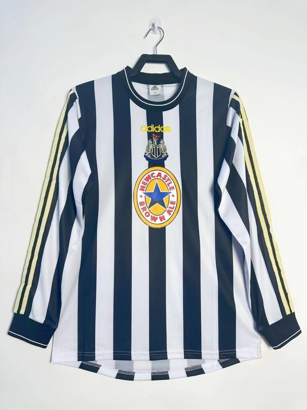 Man's Retro Long Sleeve Newcastle Team - 1997/99