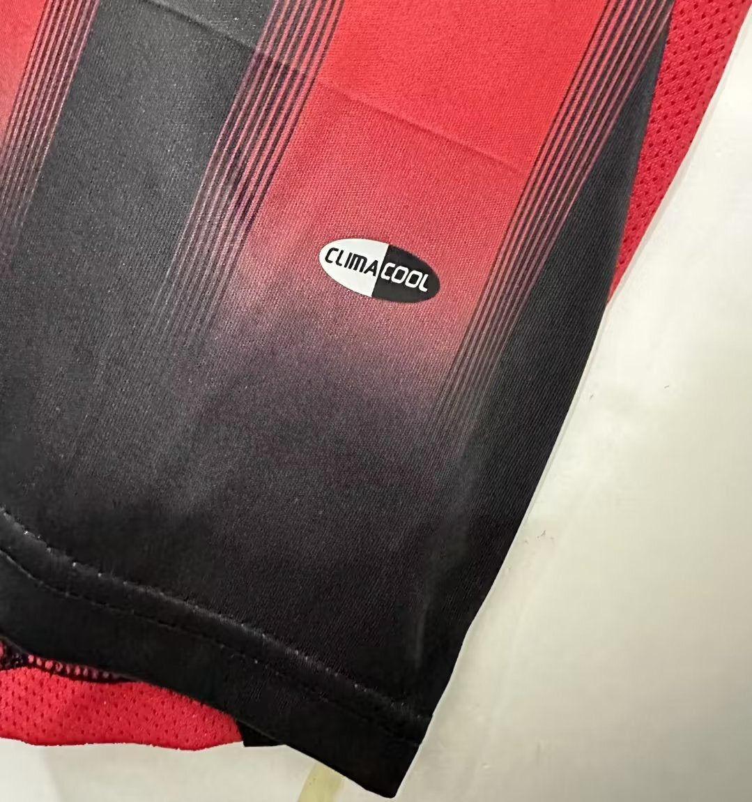 Man's Retro Jersey Milan Team - 2004/05