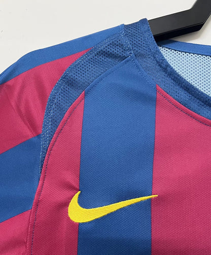 Man's Retro Long Sleeve Barcelona Team - 2005/06