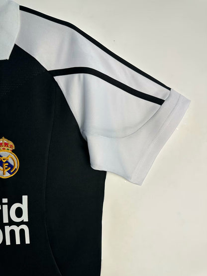 Man's Retro Jersey Real Madrid Team  Away - 2001/2002