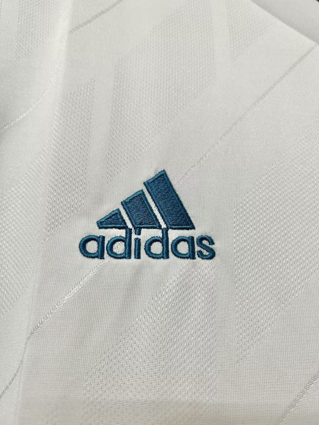 Man's Retro Jersey Real Madrid Team - 2017/18