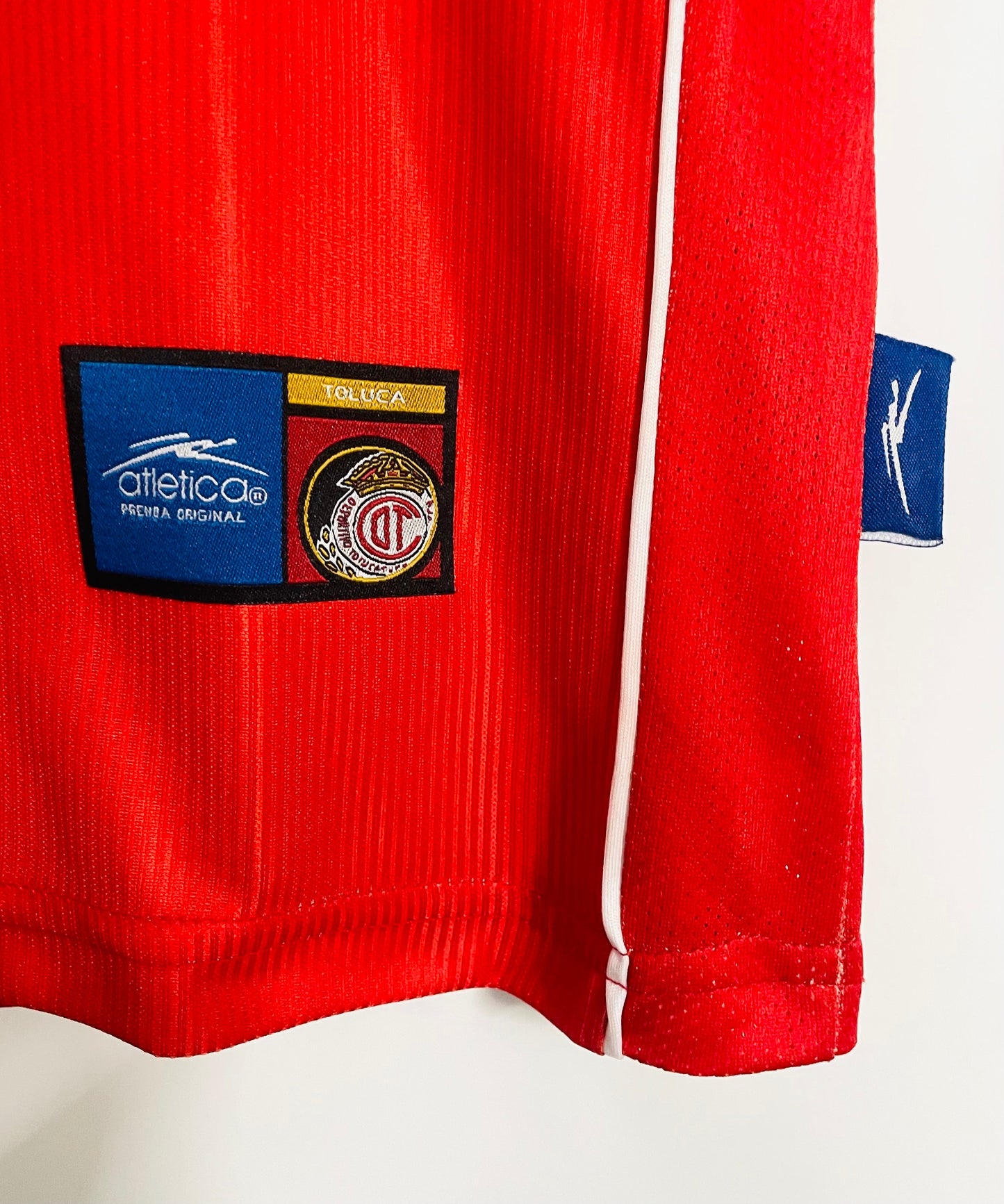 Man's Jersey Retro Toluga Home - 1999/00