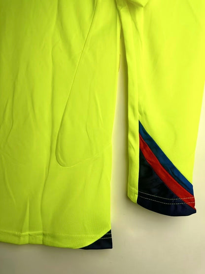 Man's Retro Long Sleeve Barcelona Team Away - 2005/06