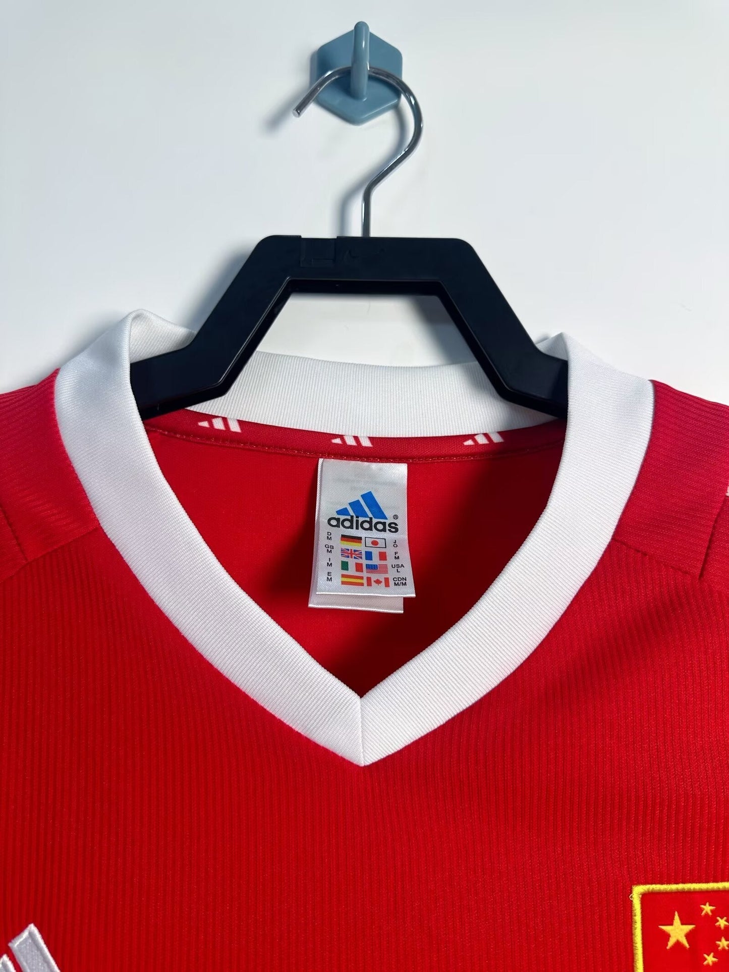 Man's Retro Jersey China National Team Away - 2002