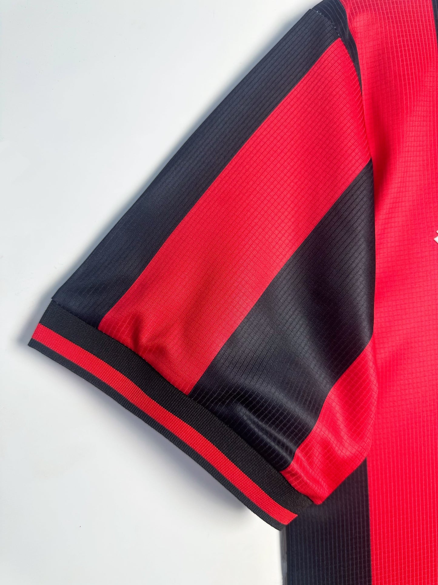 Man's Retro Jersey Milan Team Home - 1997/98