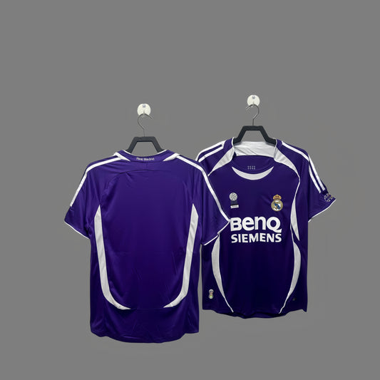 2006 Real Madrid away retro classic jersey Raul Ronaldo Beckham football uniform