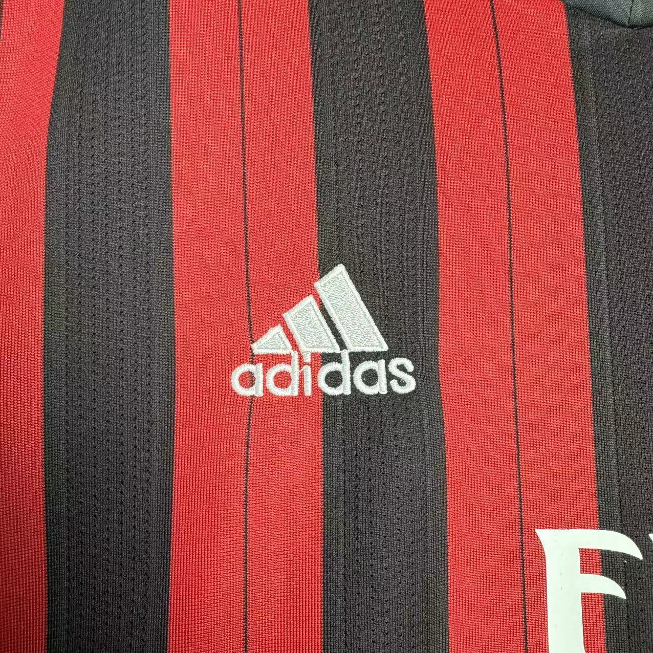 Man's Retro Long Sleeve Milan Team - 2013/2014