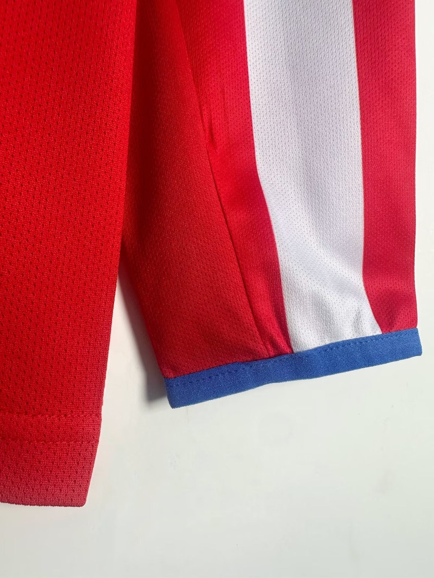 Man's Retro Long Sleeve Atlético de Madrid Team - 2004/05