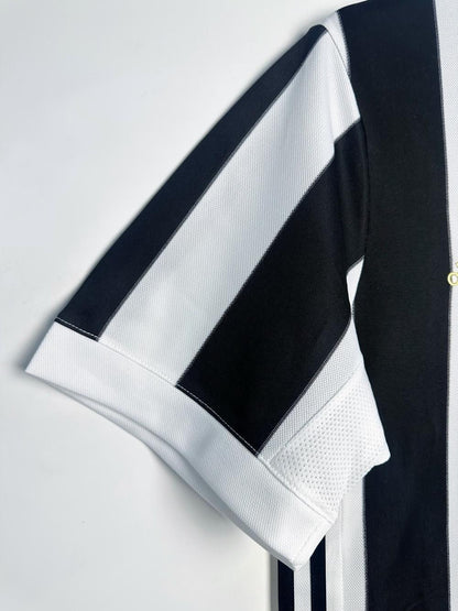 Man's Retro Jersey Juventus Team Home - 2017/18