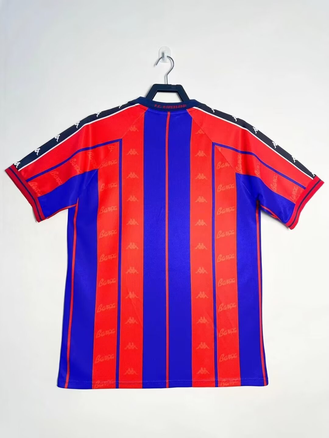 Man's Retro Jersey Barcelona Team Home - 1997/1998