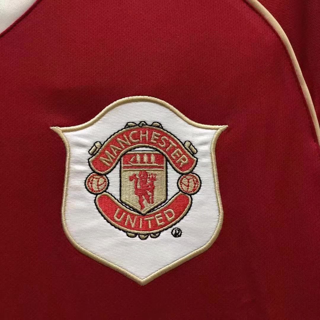 Man's Retro Long Sleeve Manchester United Team - 2006/07