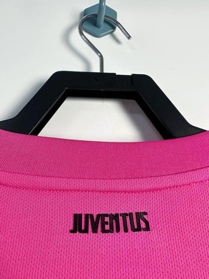 Man's Retro Long Sleeve Juventus Team Away - 2011/12