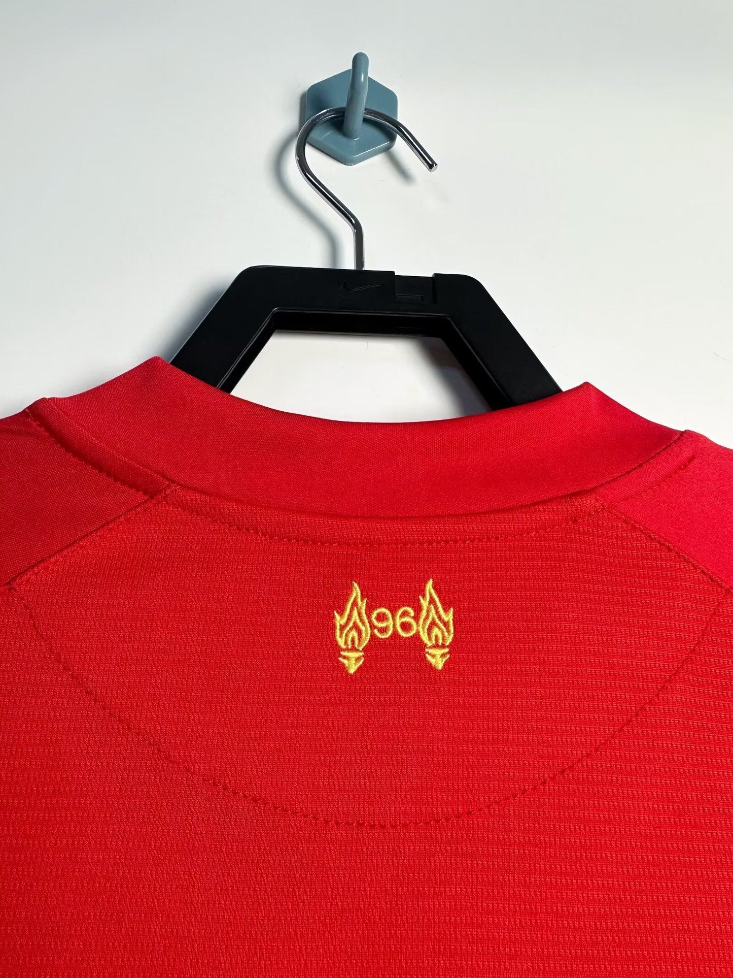 Man's Jersey Retro Liverpool Home - 2013/2014