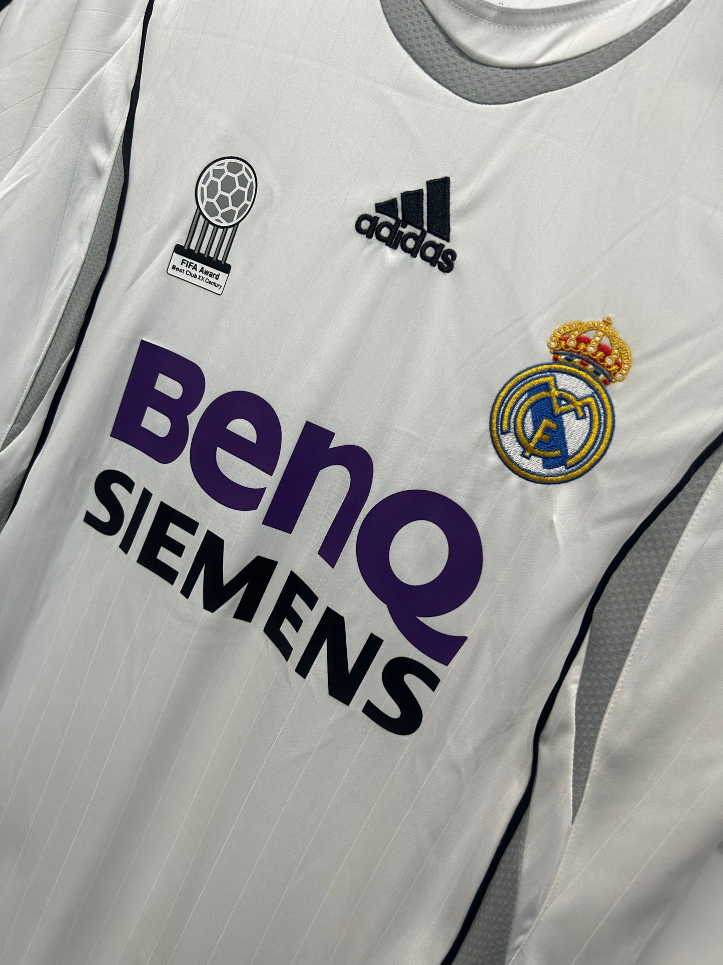 Man's Retro Jersey Real Madrid Team - 2006/2007
