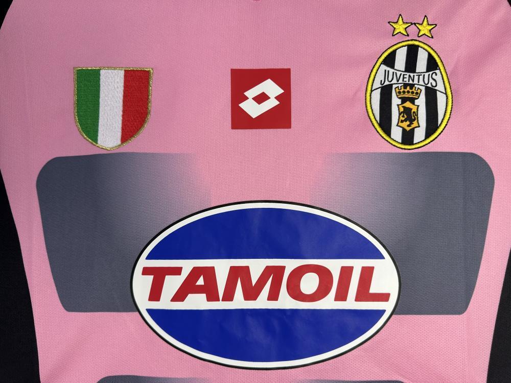 Man's Retro Jersey Juventus Team Pink - 2002/03