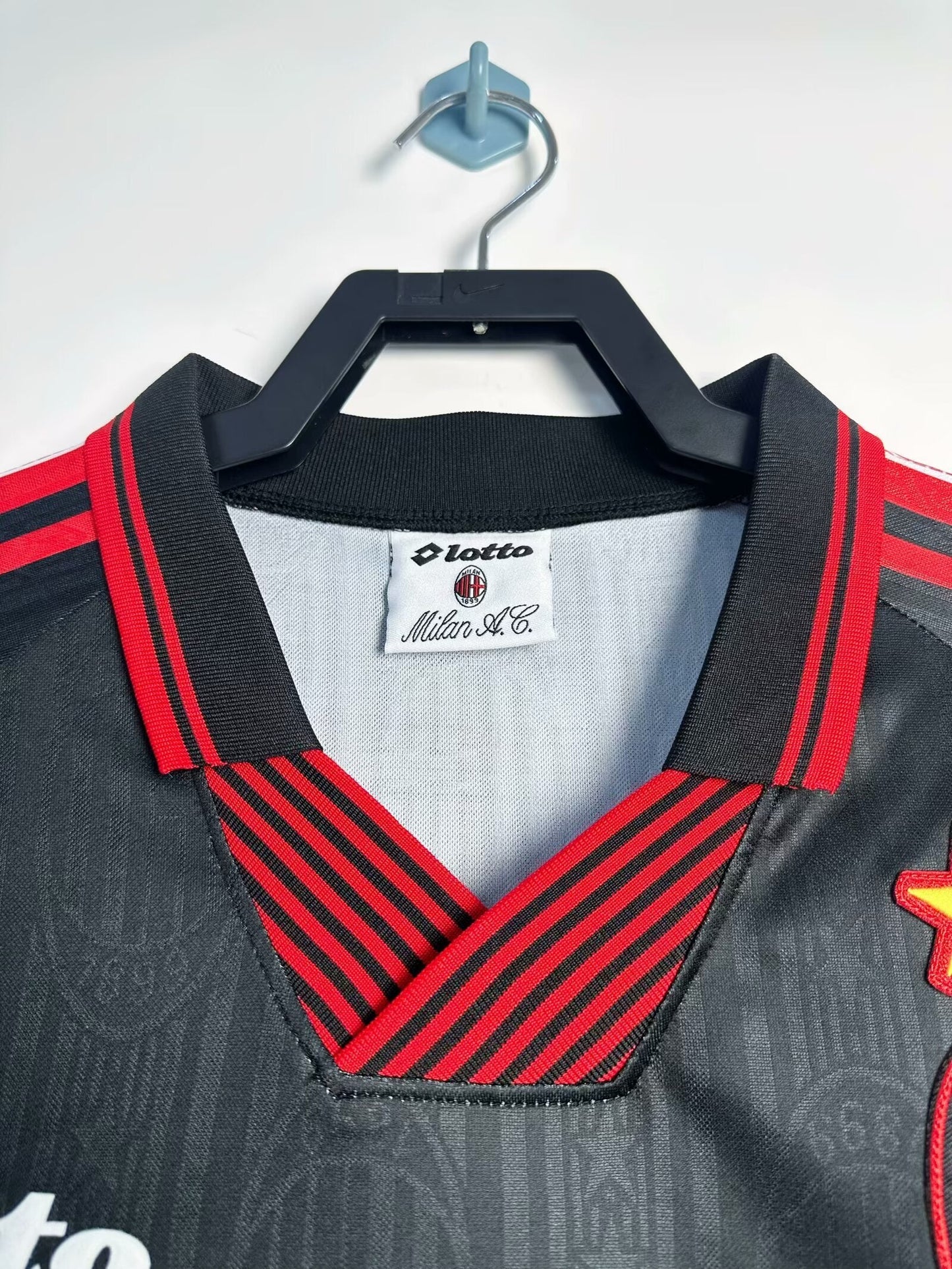 Man's Retro Jersey Milan Team Special Edition Black - 1997/1998