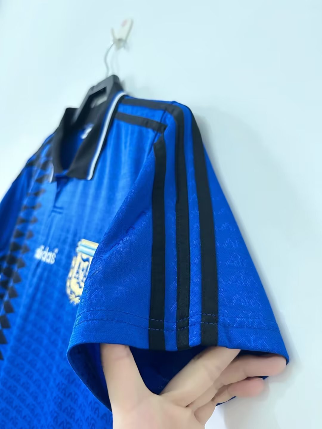 Man's Retro Jersey Argentina National Team - 1994