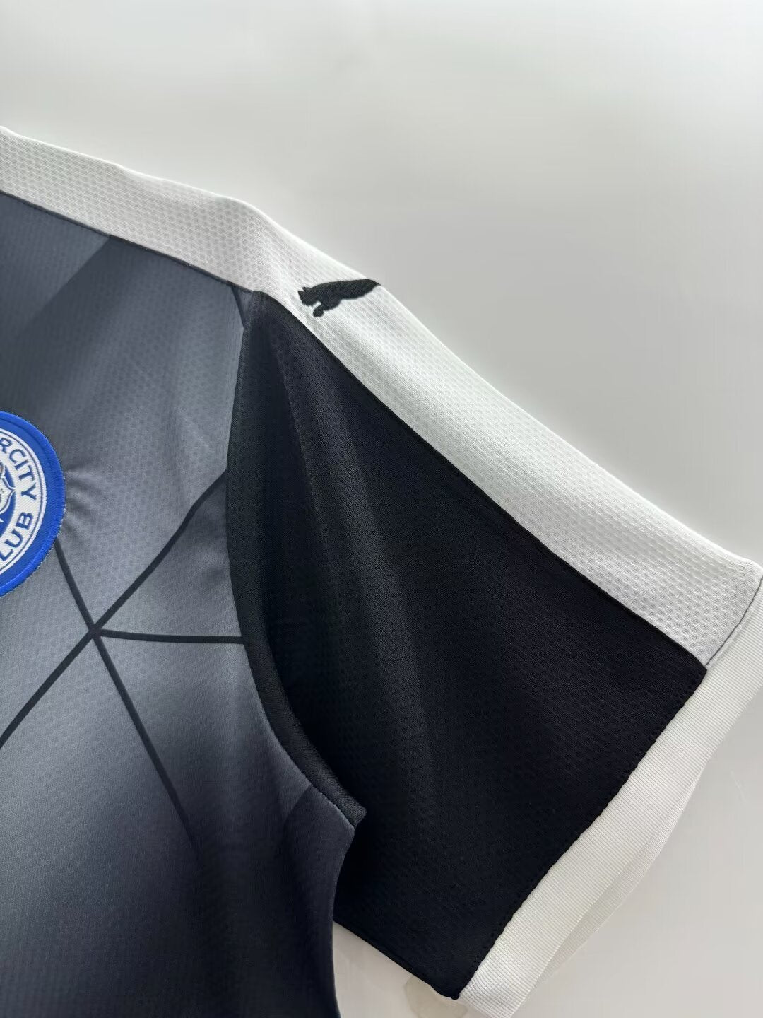 Man's Retro Jersey Leicester City Team Away - 2015/2016