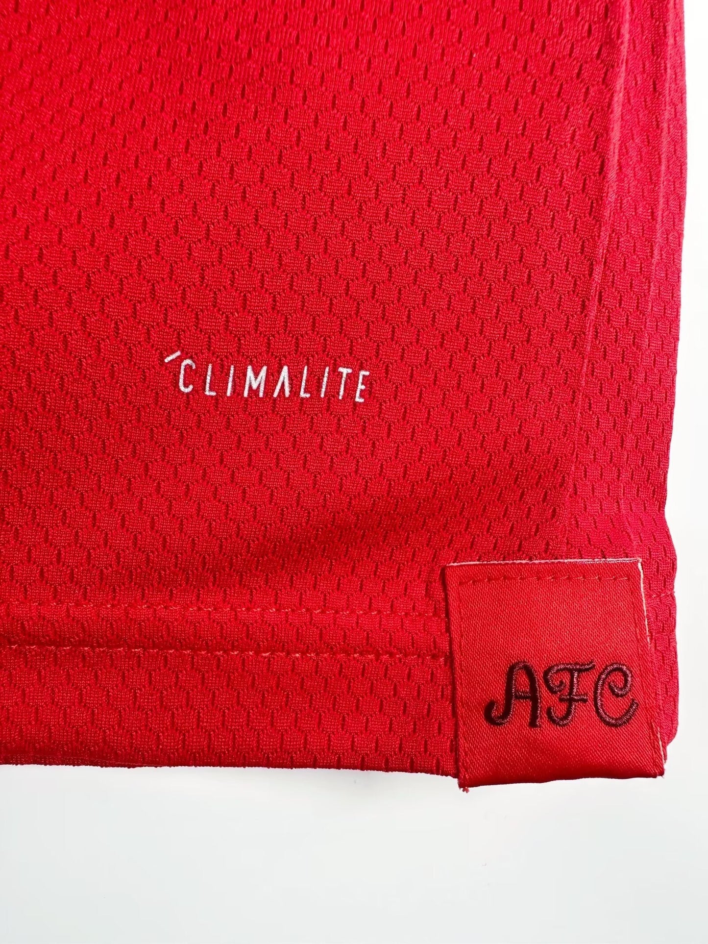 Man's Retro Jersey Arsenal Team Home  - 2019/20
