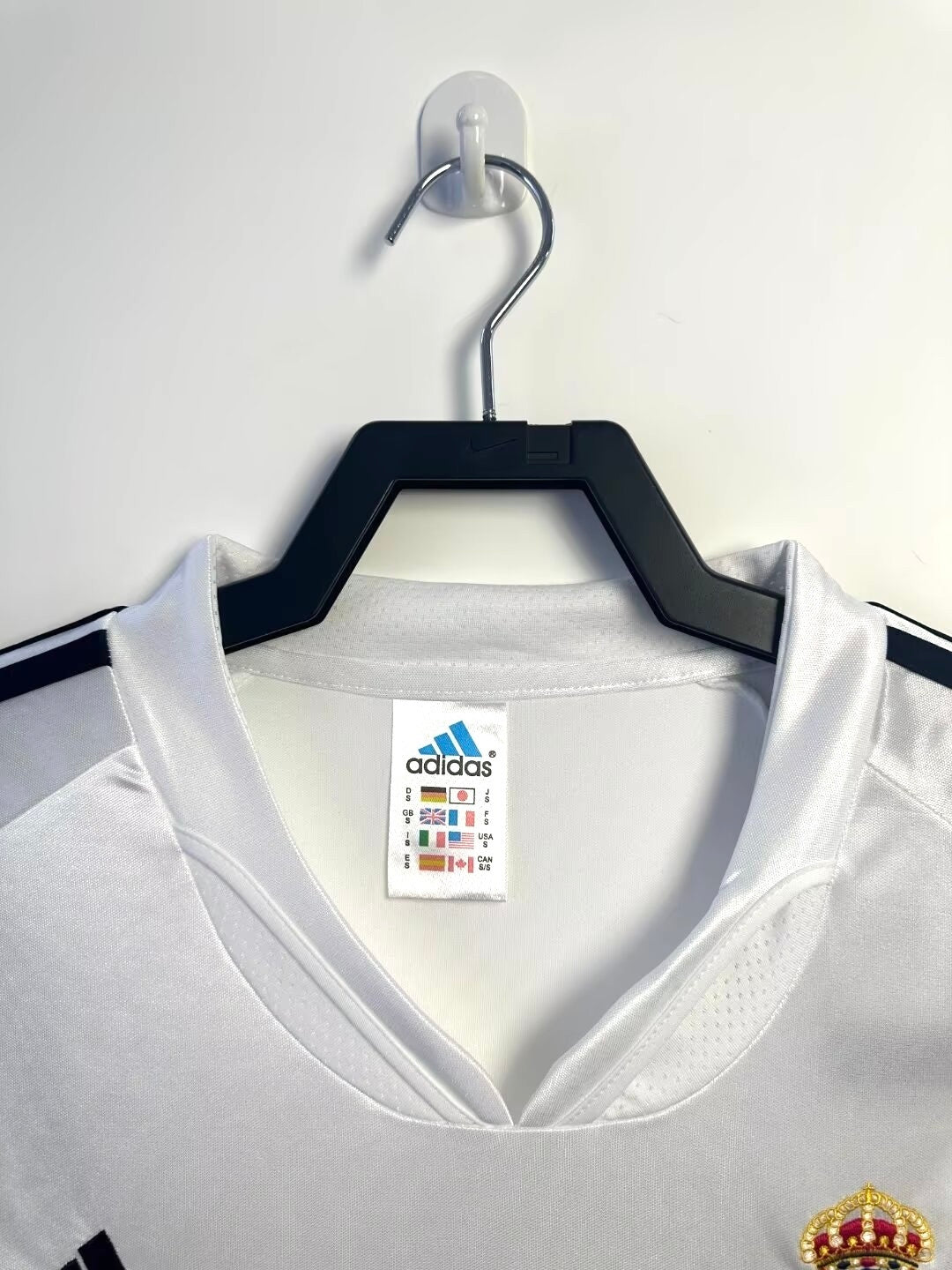Man's Retro Jersey Real Madrid Team - 2004/05