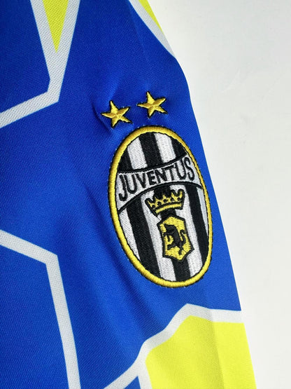 Man's Retro Jersey Juventus Team Away Blue - 1997/99