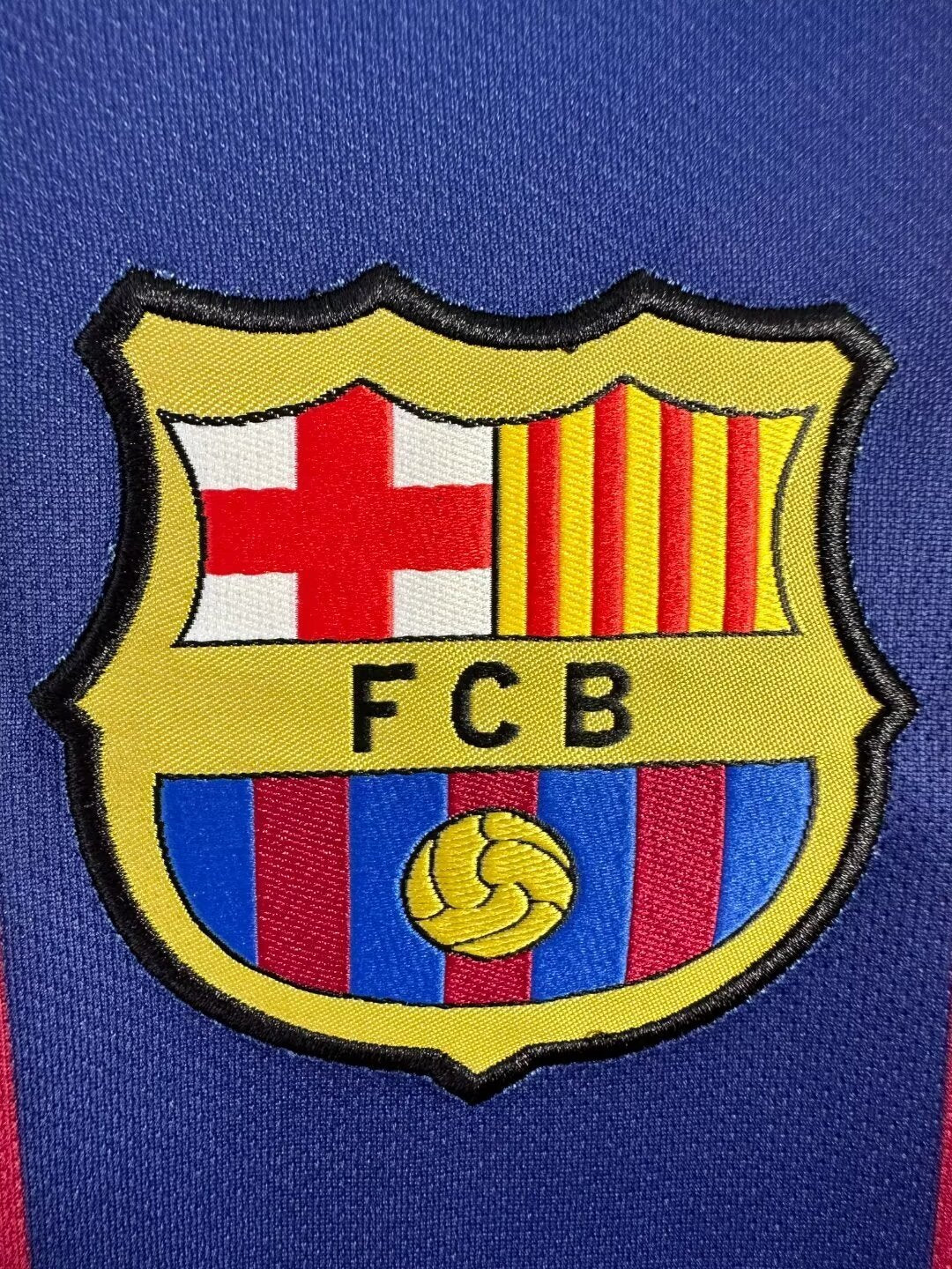 Man's Retro Long Sleeve Barcelona Team - 2014/15