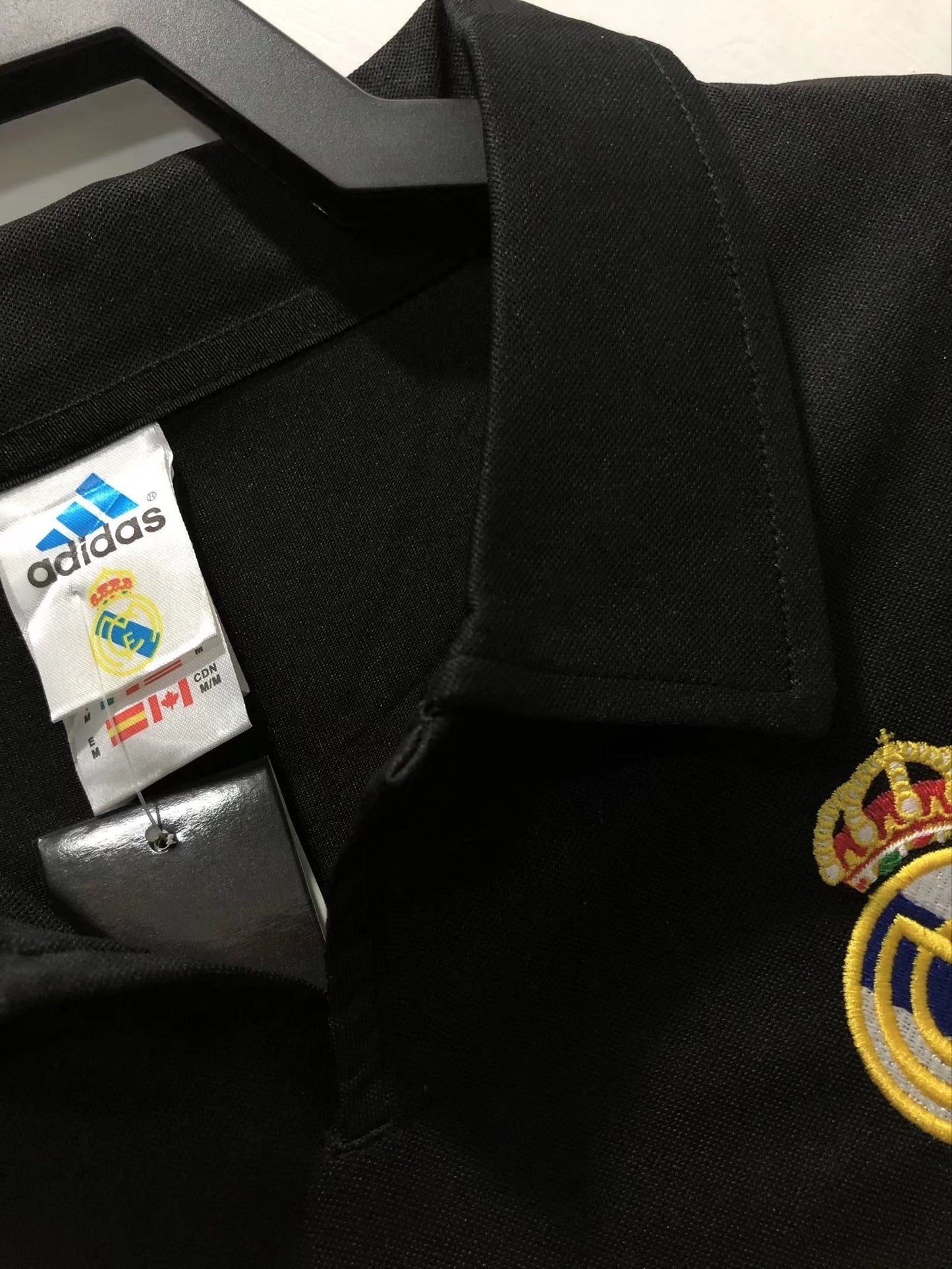 Man's Retro Jersey Real Madrid Team Champions League Away - 2002/03