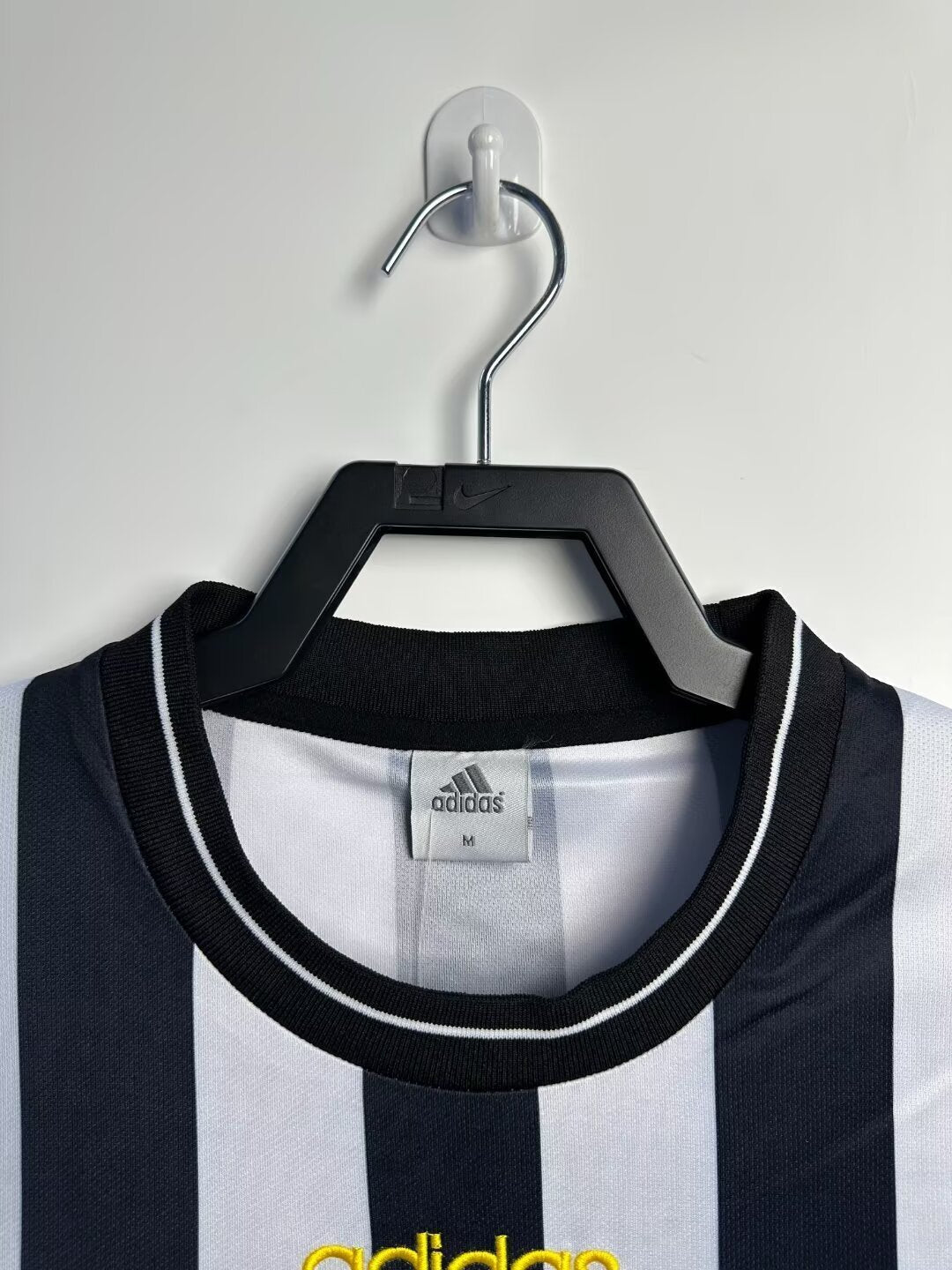Man's Retro Long Sleeve Newcastle Team - 1997/99