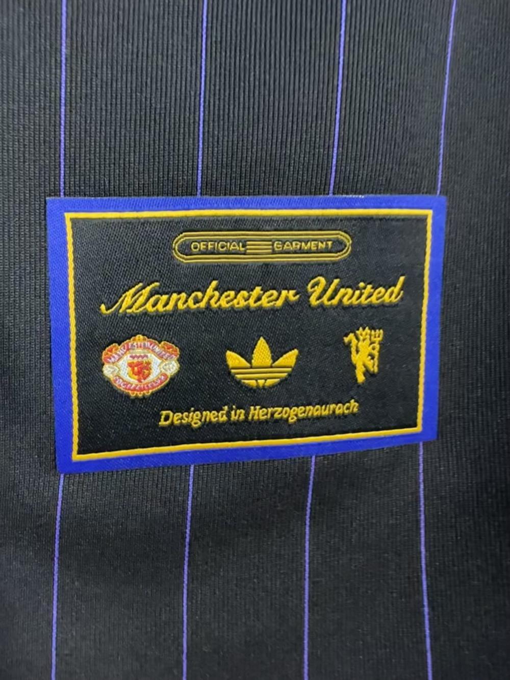 Man's Retro Jersey Manchester United Team Cultural Jersey Black - 2025/26