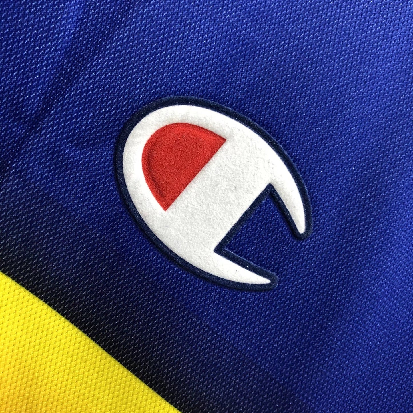 Man's Retro Jersey Parma Calcio Team Home - 2001/02