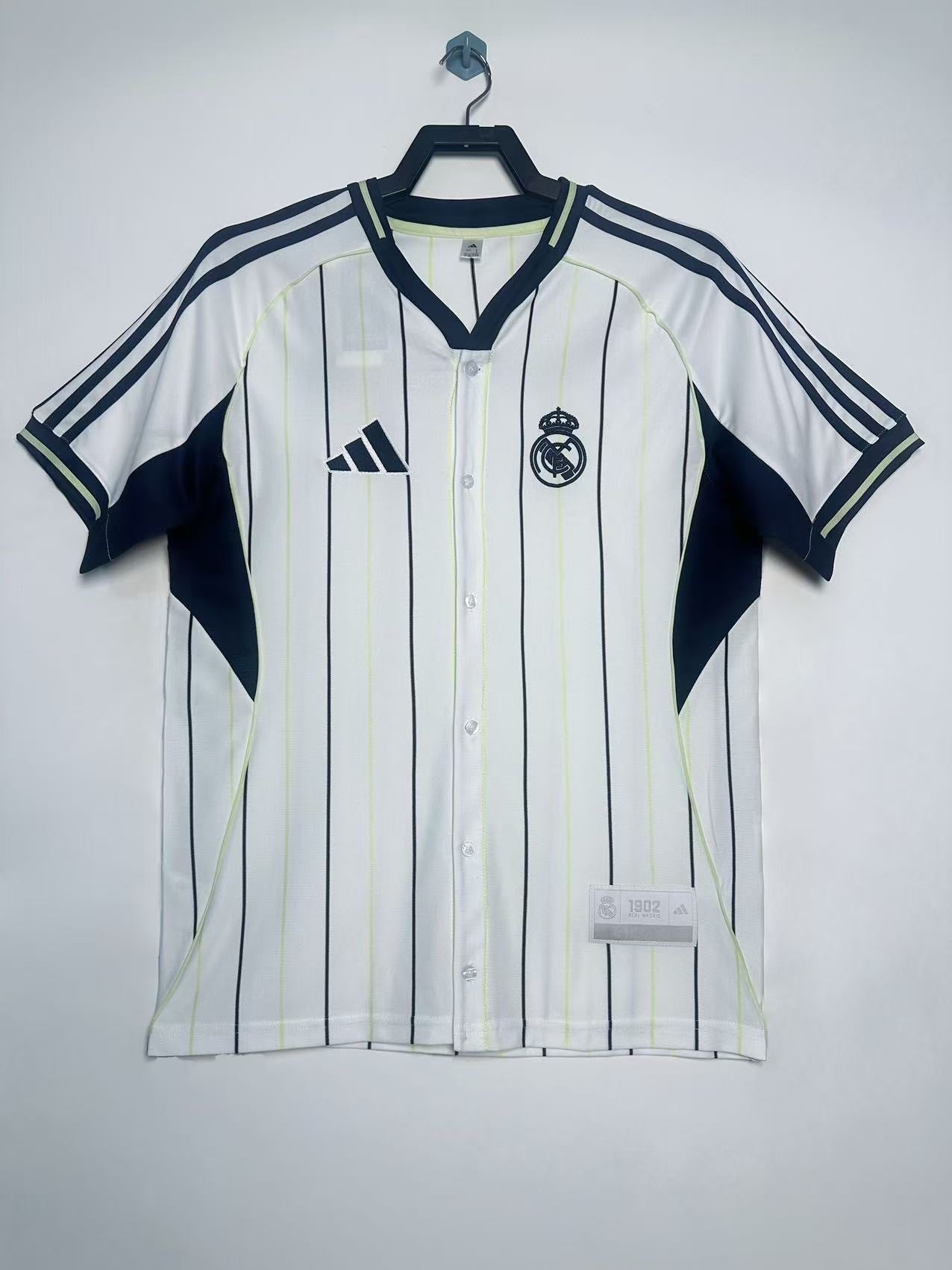 Man's Retro Jersey Real Madrid Team Baseball - 2025