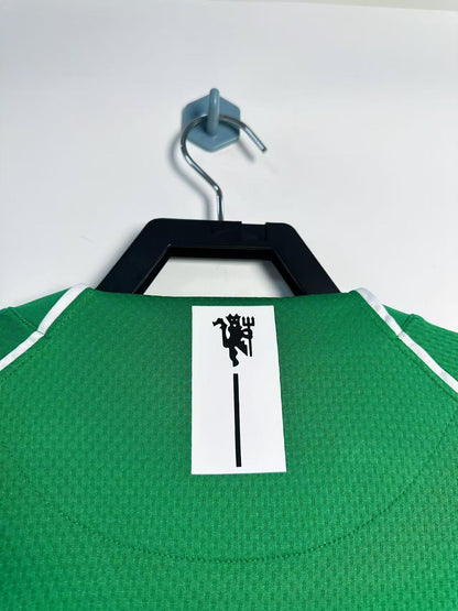 Man's Retro Jersey Manchester United Team Green GK - 2007/08