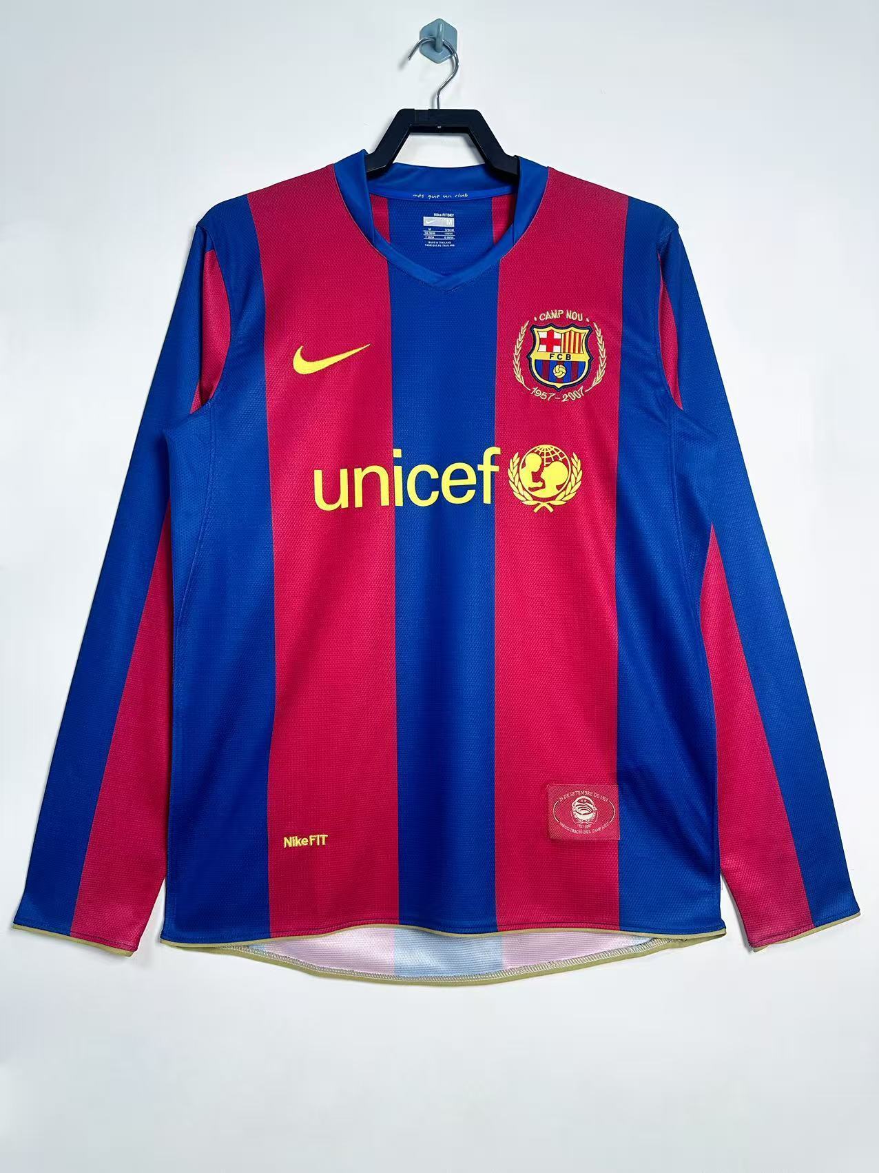 Man's Retro Long Sleeve Barcelona Team Home - 2007/08