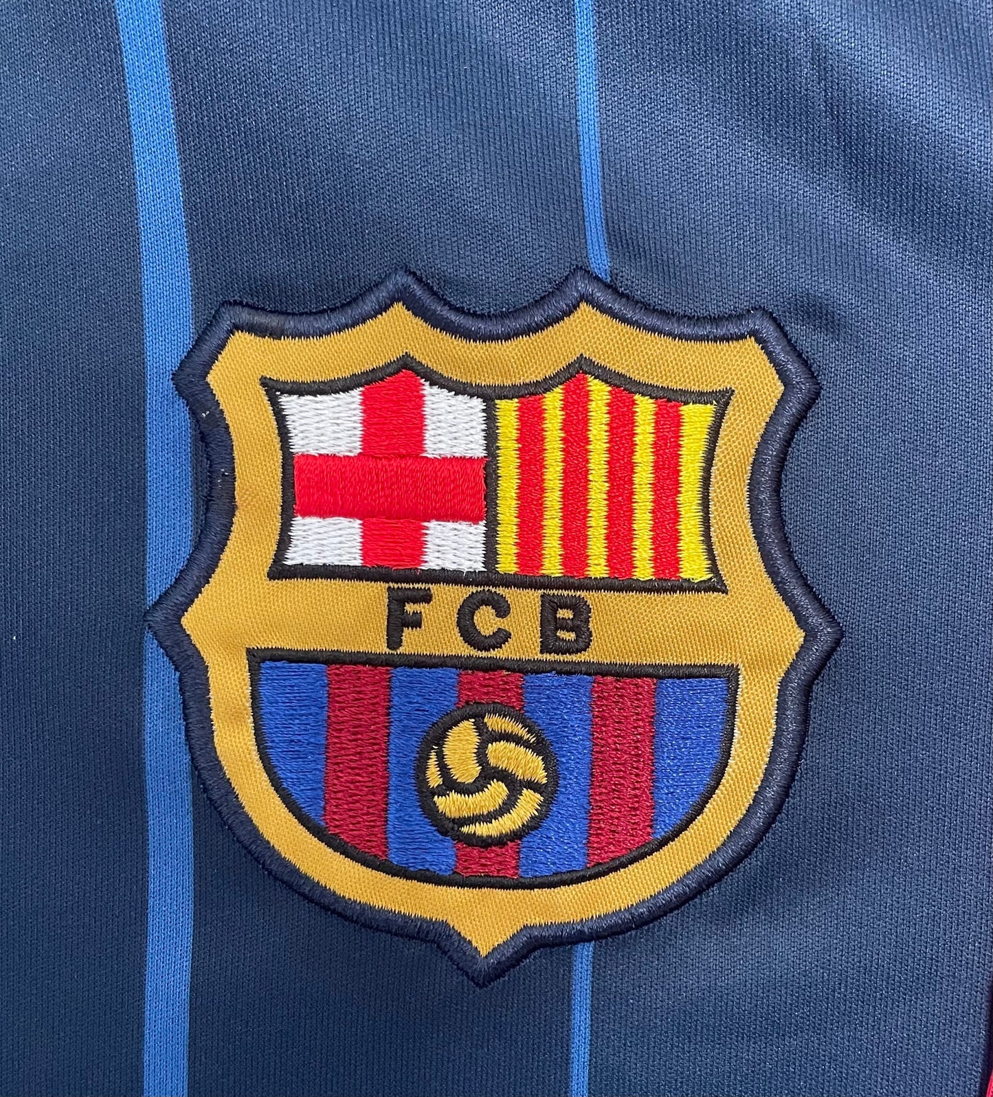 Man's Retro Jersey Barcelona Team Away - 2004/05
