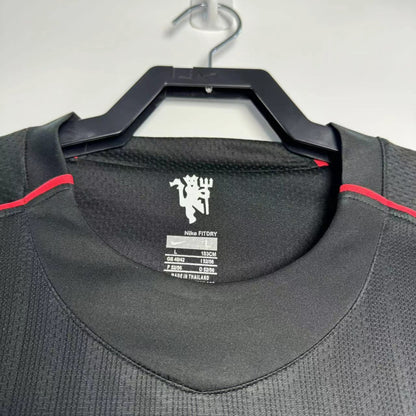 Man's Retro Long Sleeve Manchester United  Team Black - 2007/2008