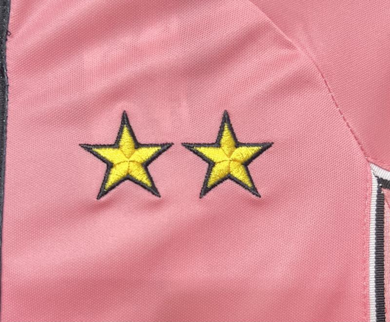 Man's Retro Jersey Juventus Team Pink - 1997/98