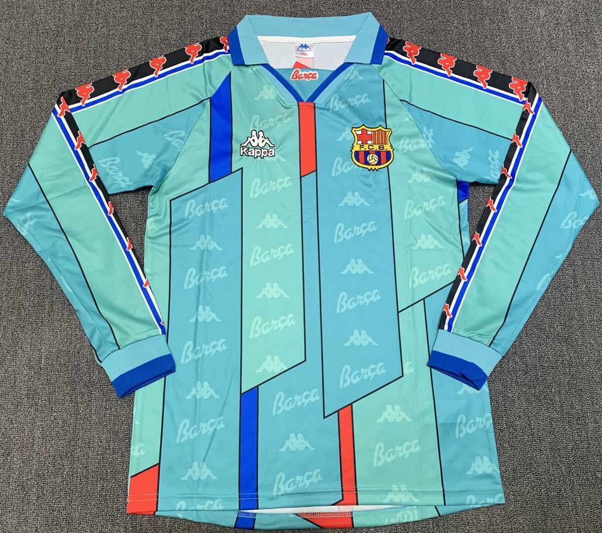 Man's Retro Long Sleeve Barcelona Team Away - 1996/97