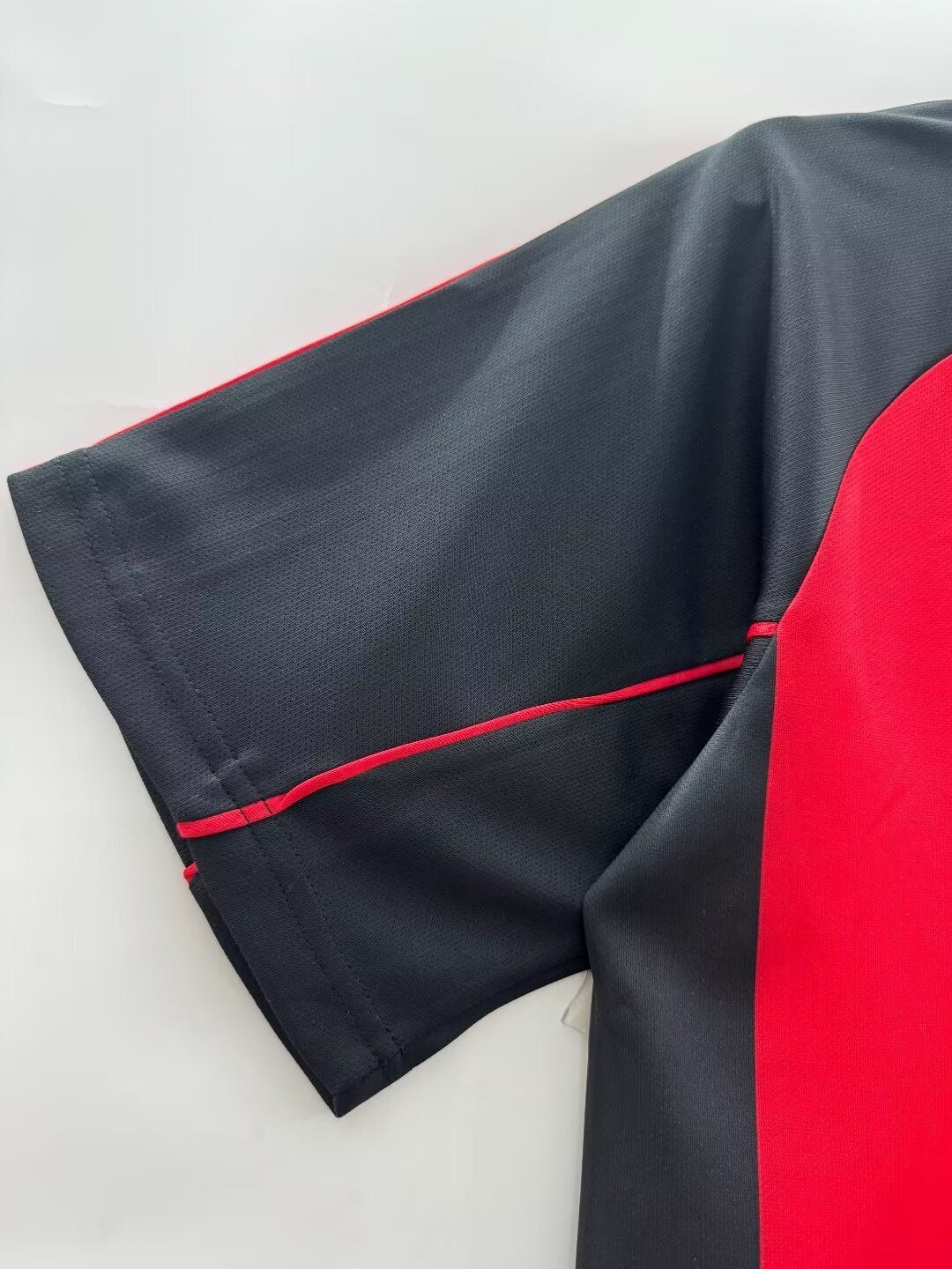 Man's Retro Jersey Milan Team Home- 2000/2002